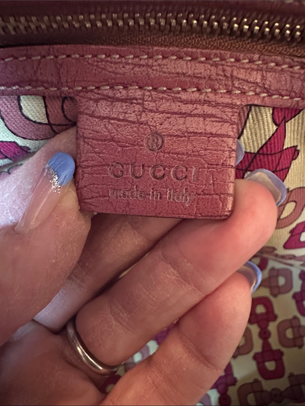 EUC GUCCI JOLICOEUR Pink & GG Canvas Tote Cert of Auth included. She’s a beauty - Picture 9 of 16